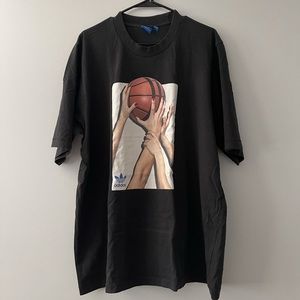 XL Black Adidas T-Shirt